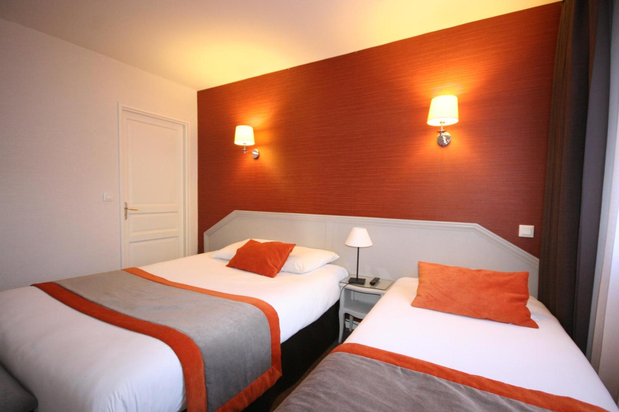 Hotel De La Gare Troyes Centre Exteriör bild